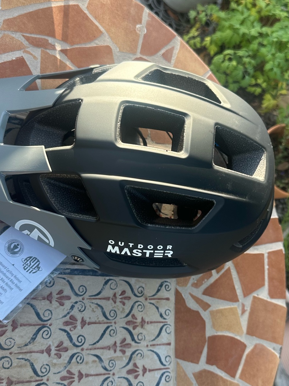 OutdoorMaster Rhino Rider ERT Mountain Bike Helmet – Matte Black/Grey Large
